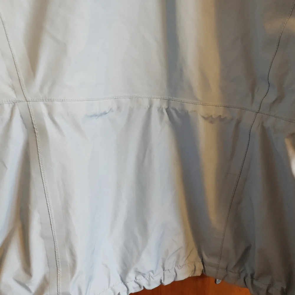 North Face Women's S jacket (blue and gray) - Picture 11 of 16